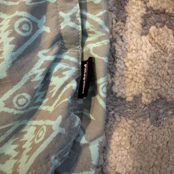 Patagonia Gray and Blue Women Shorts - Picture 9 of 9